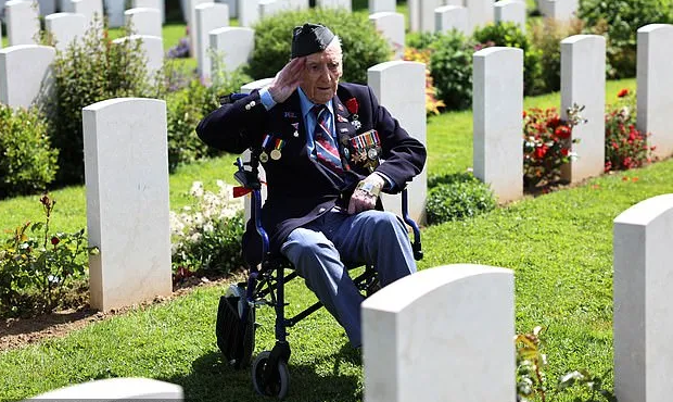 英国新风暴来袭：气象局红色警报！英国公共假期再增加！